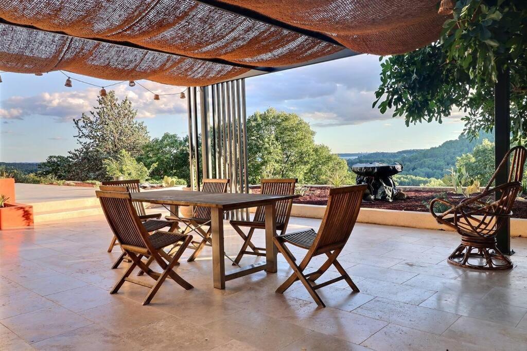Villa Sous Le « Figuier » Cornillon-Confoux Exterior foto